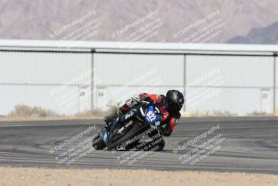 media/Jan-15-2026-Racers Edge (Thu) [[dfebeb70ab]]/2-A Group/Session 3 (Turn 16)/